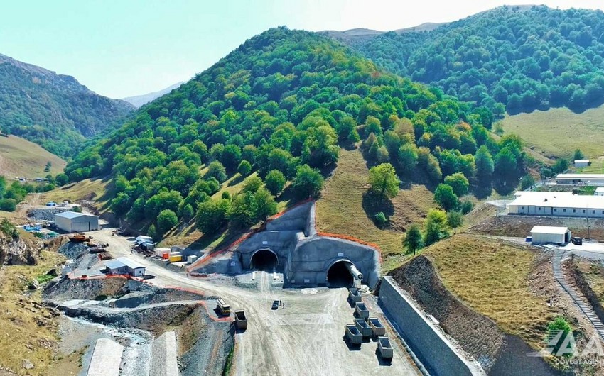  Toğanalı-Kəlbəcər-İstisu yolunun və Murovdağ tunelinin inşası davam etdirilir