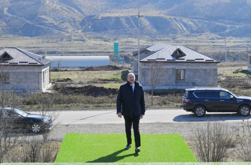  Prezident İlham Əliyev Xocalıda soyqırımı memorialının təməlini qoyub və rayon ictimaiyyətinin nümayəndələri ilə görüşüb