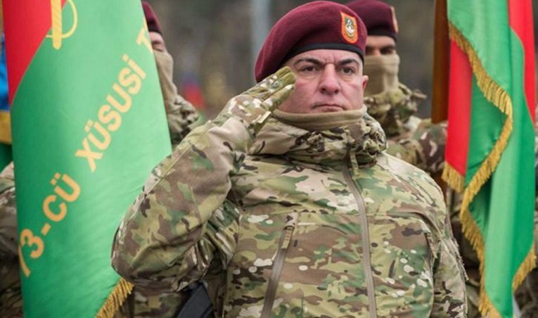 1759205706_zauuurururururururrr